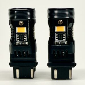 (3157) White/amber Switchback 28W LED Bulbs Error Free Canbus 3157 1:1 (MB024)